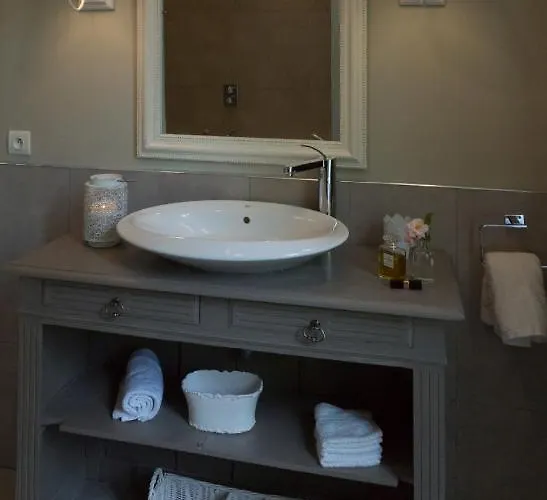 Ferienhaus Romantic Nr St Emilion With Private Pool And Views To For *